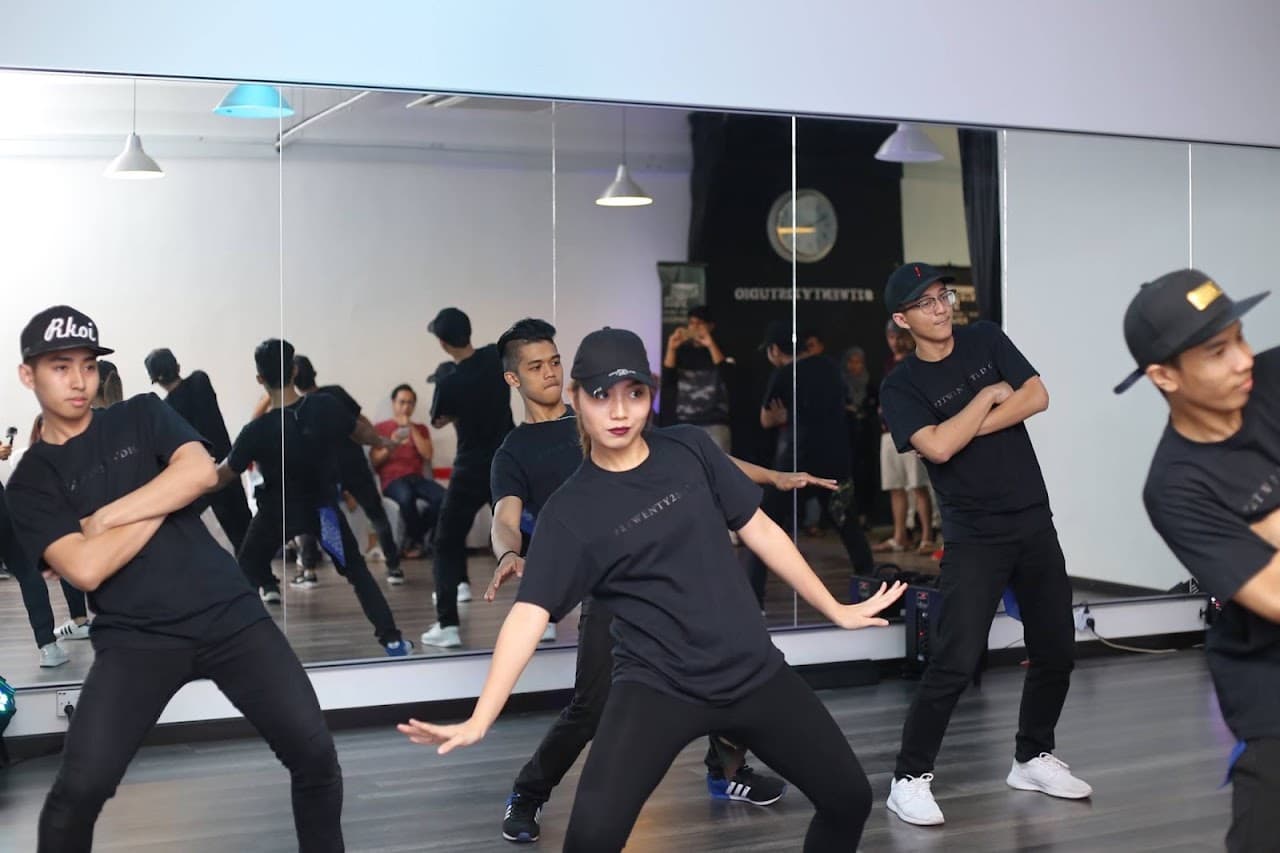 2twenty2 Studio team building