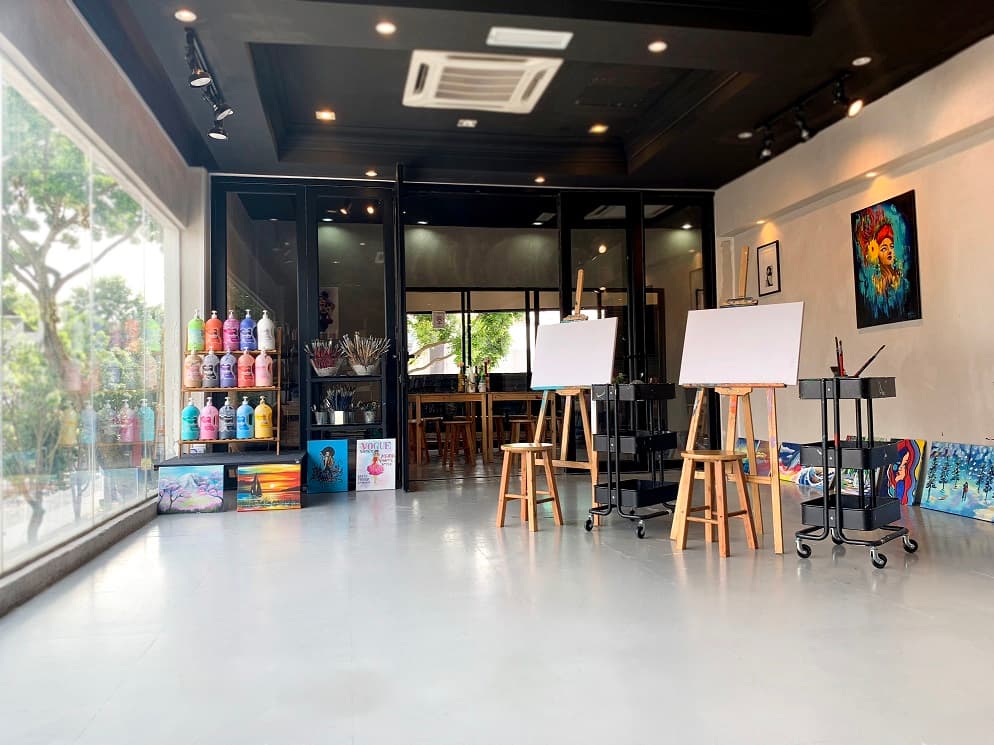 Art and Bonding team building