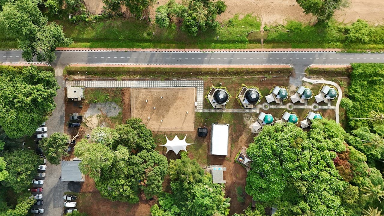EnChant Retreat & Glamping Telok Melano team building