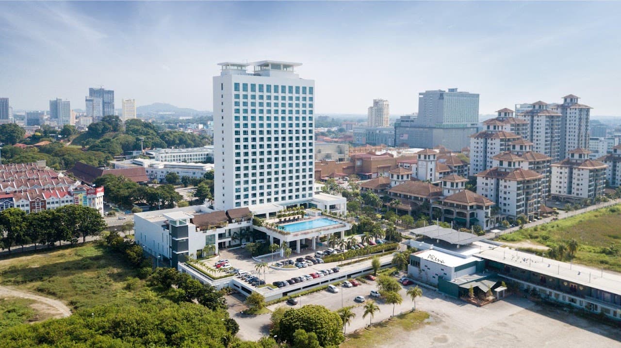 Holiday Inn Melaka by IHG team building