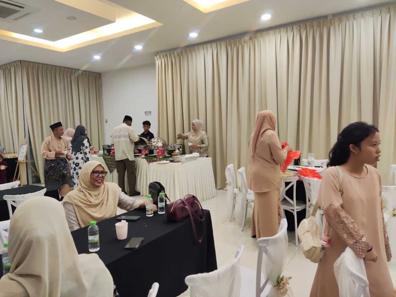 Nuna Dreamy Hall team building