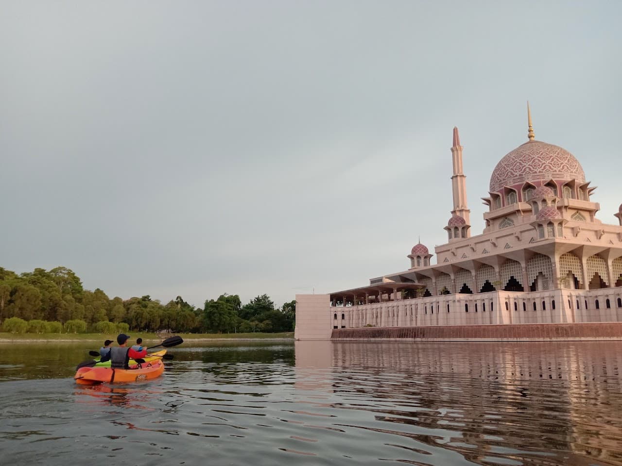 Putrajaya Lake Club team building