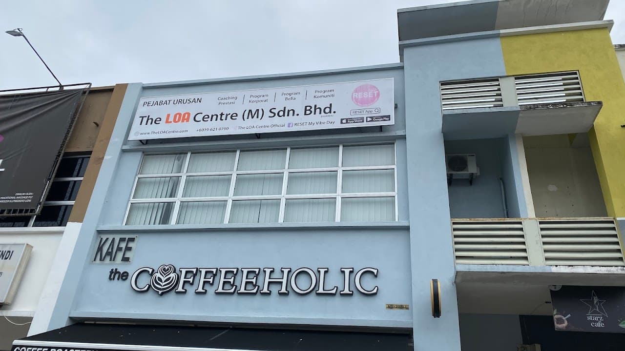 The LOA Centre (M) Sdn Bhd team building