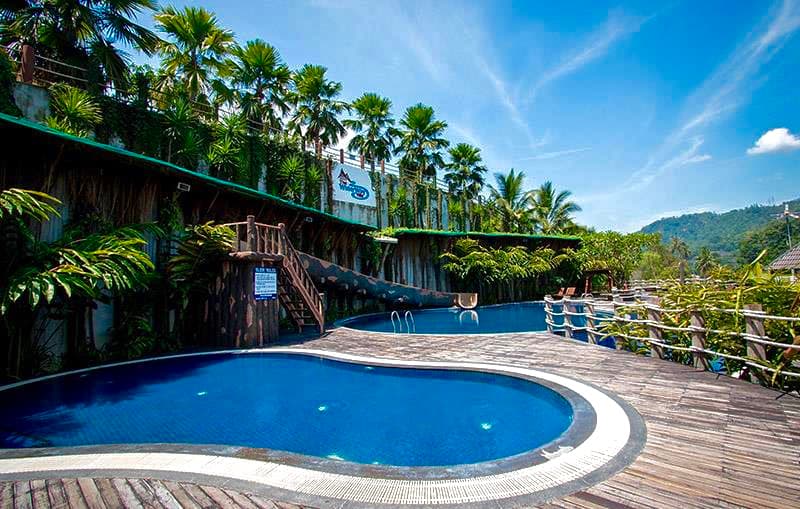 The Waterway Villa team building