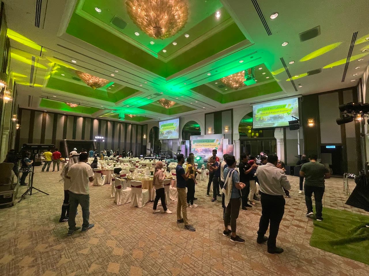Training Asia team building