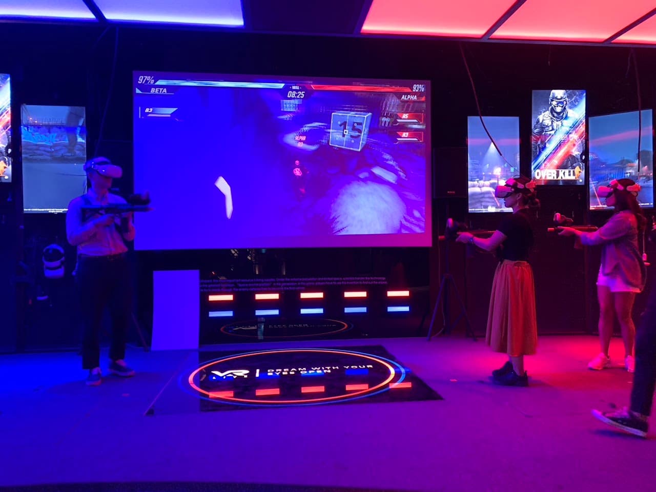 VAR LIVE @ MyTown Shopping Centre team building