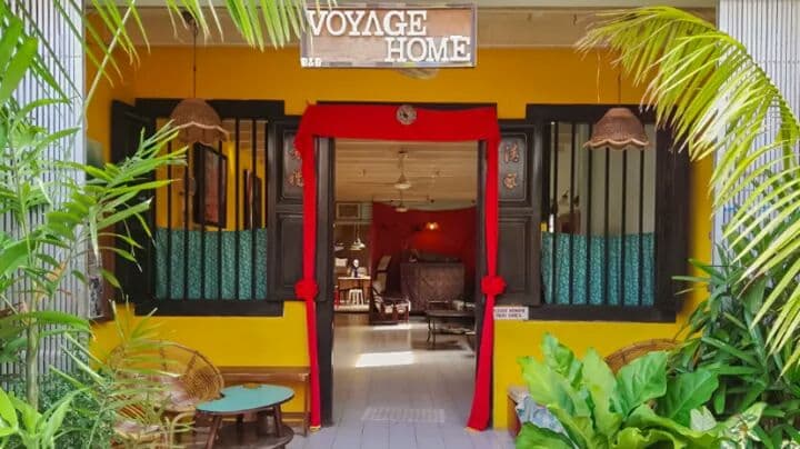Voyage Home team building